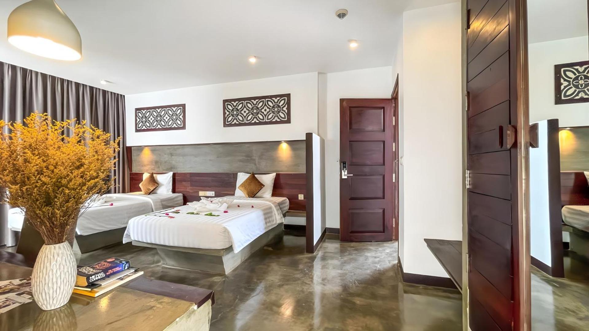 The Calm Oasis Hotel Siem Reap Exterior photo