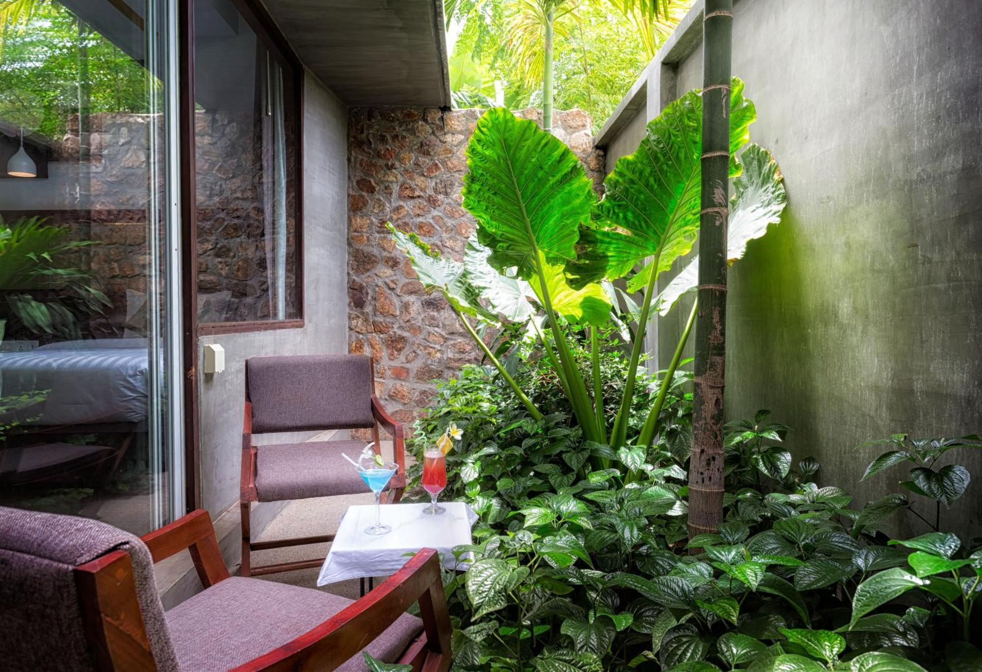 The Calm Oasis Hotel Siem Reap Exterior photo